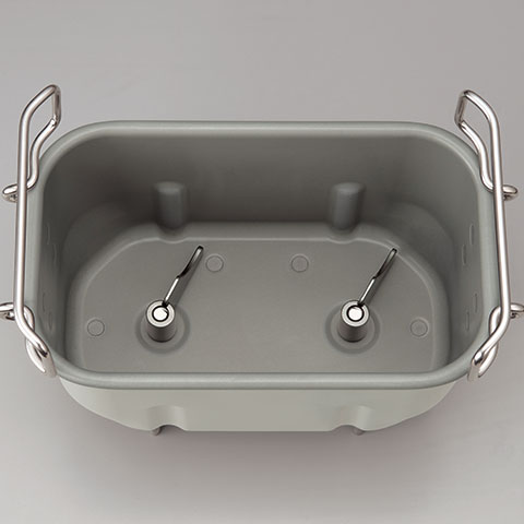 Handles on the baking pan for easy handling and removal