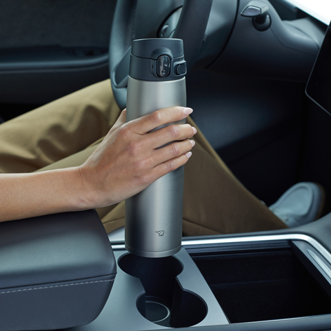 Designed to fit most car cup holders (those up to 24 oz. capacity)