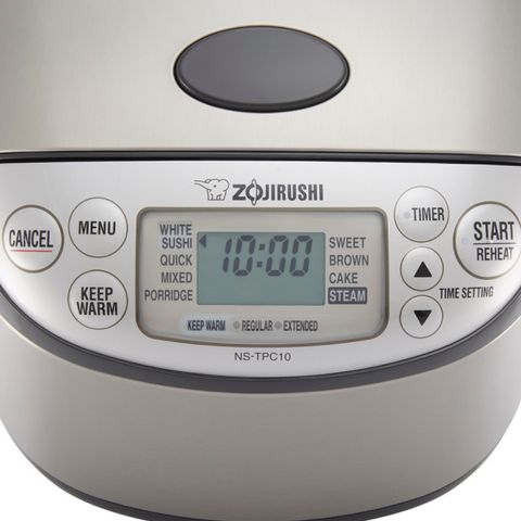 Easy-to-read and -use LCD control panel with Clock and Delay Timer