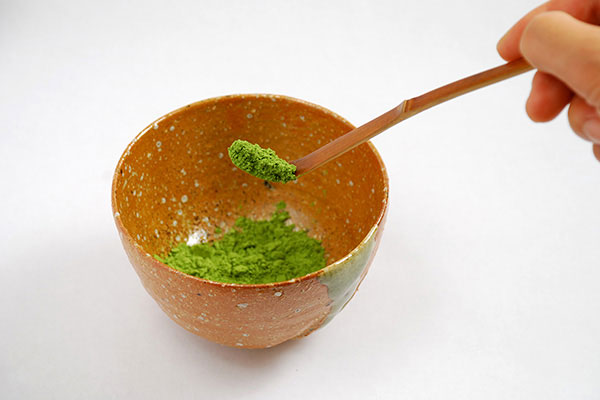 
              <i>Matcha</i> Green Tea Step 2
      	