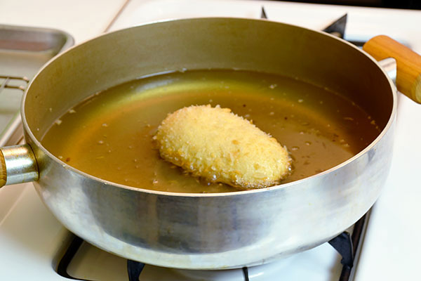 
              <i>Curry-Pan</I> Step 9
      	