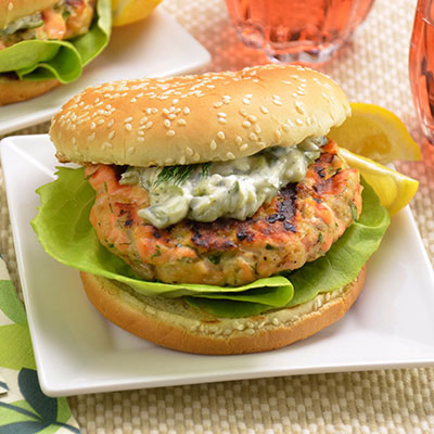 Zojirushi Recipe – Salmon Burgers with <i>Tzatziki</i>