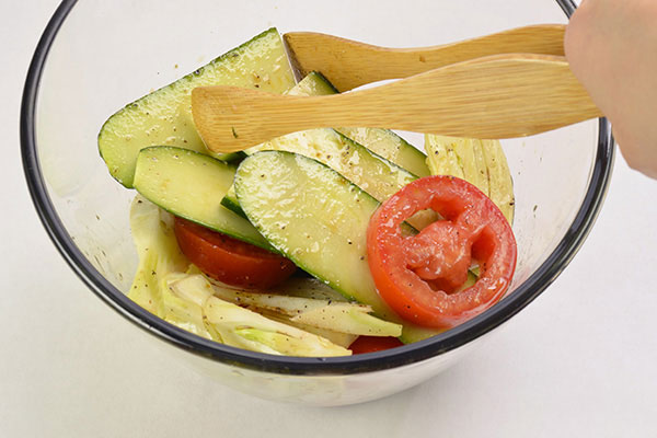 
              Grilled Vegetables with Parmesan Cheese Step 4
      	