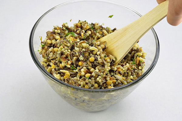 
              Wild Rice Salad Step 5
      	