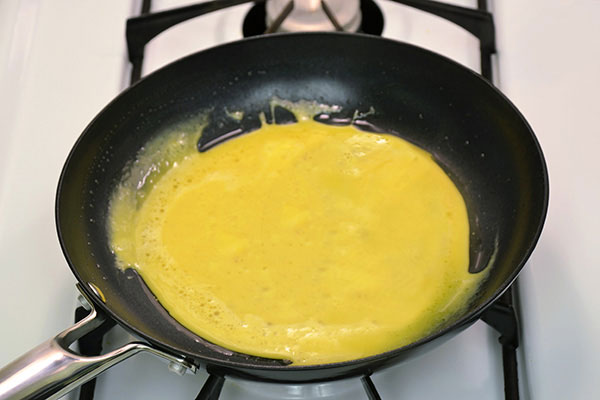 
              Rice Omelet (Japanese <i>Omu-Rice</i>) Step 6
      	