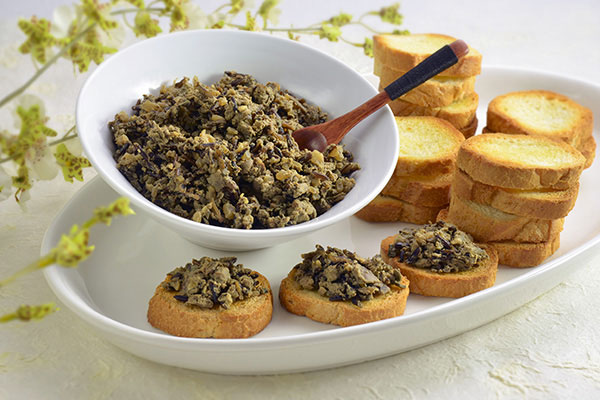 
              Wild Rice and Chicken Liver <i>Crostini</i> Step 7
      	