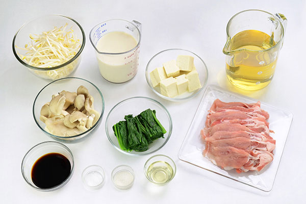 
            	Soy Milk-<i>Nabe</i>  Ingredients
      	