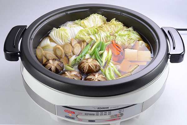 
              <i>Chanko-Nabe</i> Step 3
      	