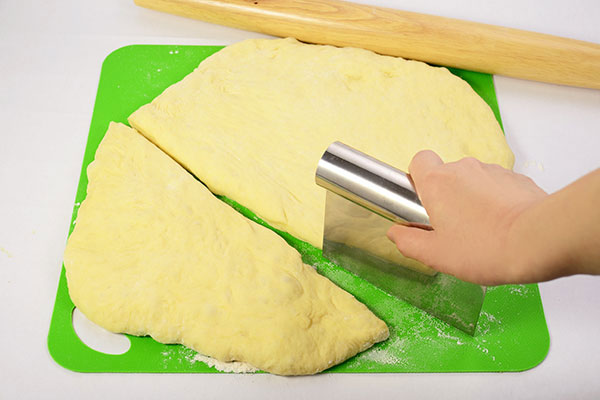 
              Challah Bread Step 3
      	