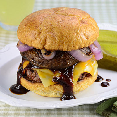 Zojirushi Recipe – Grilled Cheese Burger with Portobello and Onion