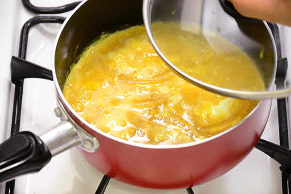 
              <i>Tamago-Donburi</i> (Egg Bowl) Step 3
      	