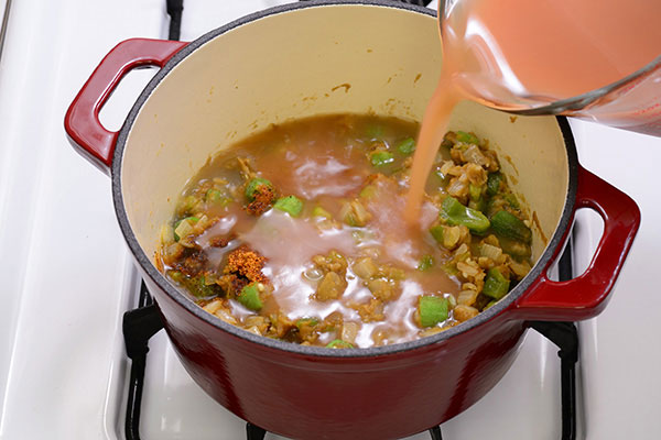 
              Gumbo Bowl Step 5
      	