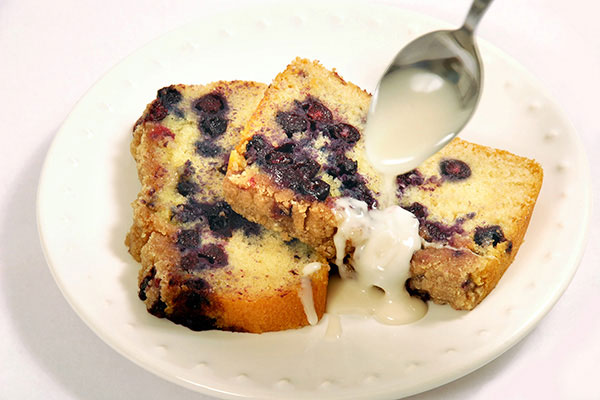 
              Luscious Blueberry Loaf Step 6
      	