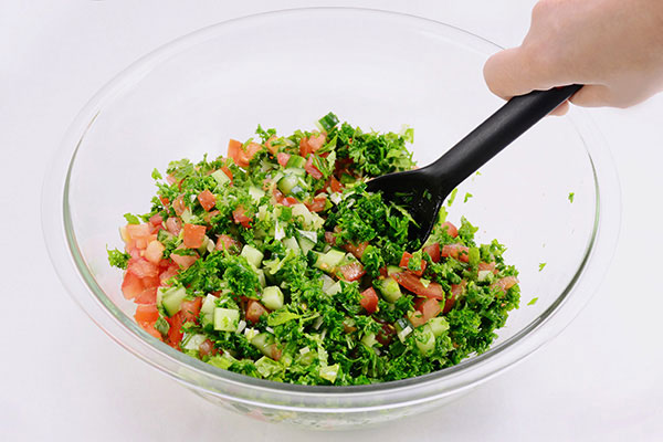 
              Brown Rice <i>Tabbouleh</i> Step 4
      	