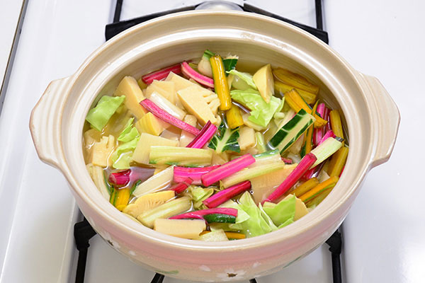 
              Vegetable Brown Rice <i>Zosui</i> (Japanese Rice Soup) Step 2
      	