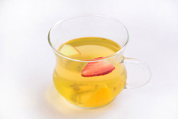 
              Fresh Fruit Tea Step 8
      	