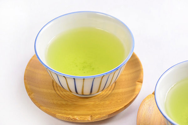 
              <i>Gyokuro</i> Green Tea Step 6
      	