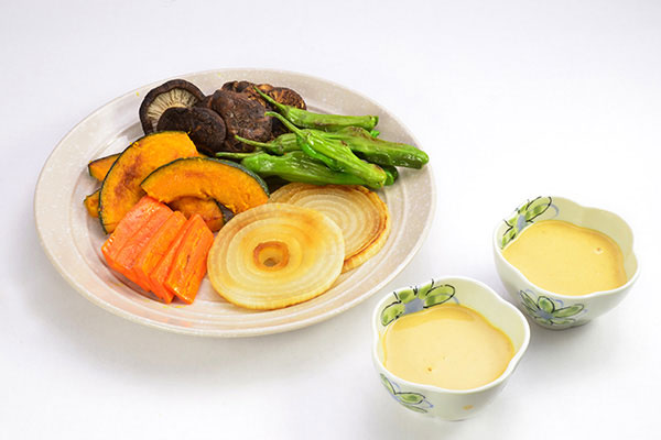 
              Grilled Vegetables with <i>Miso</i> Mayonnaise Dip Step 5
      	