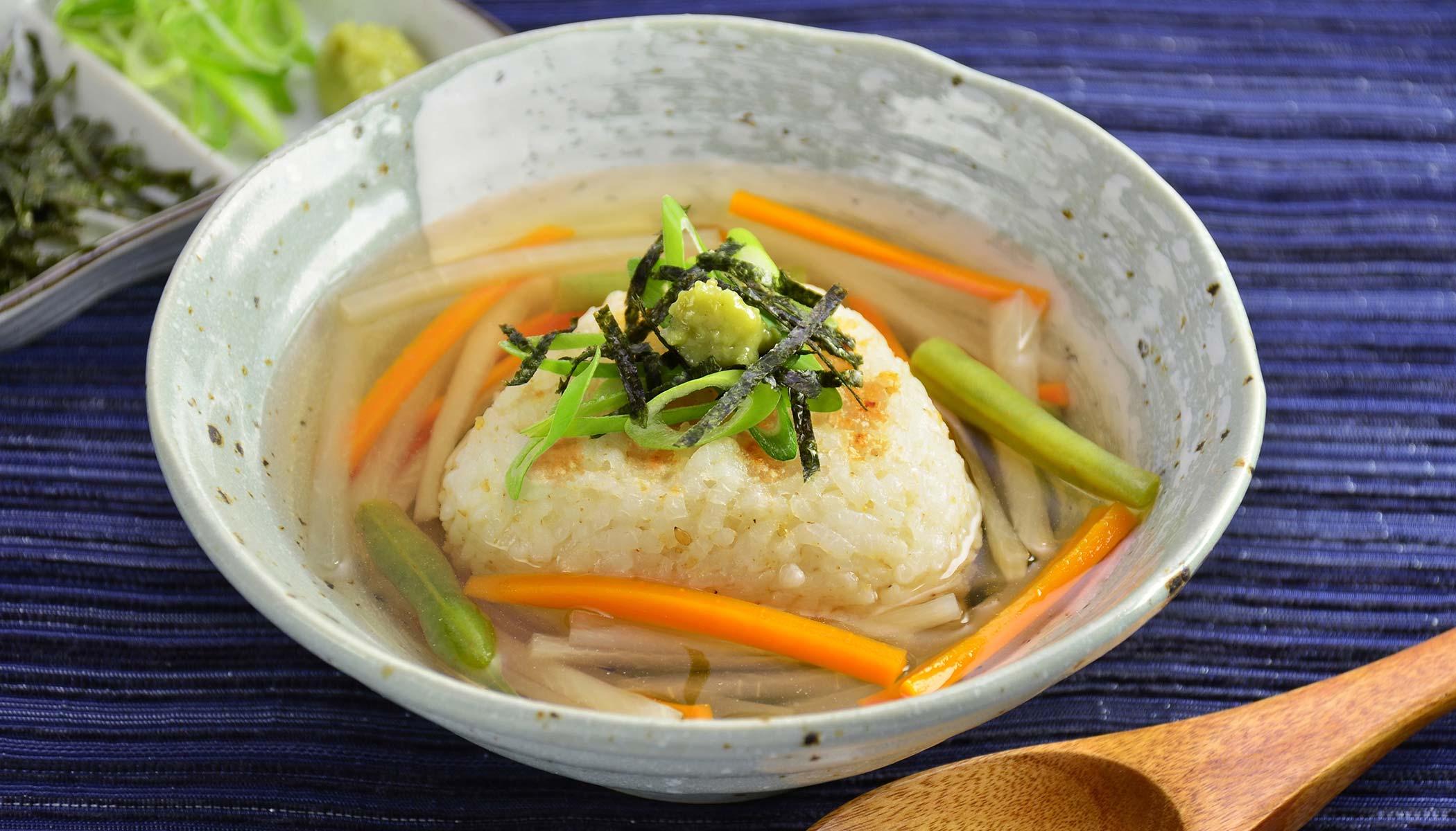 Zojirushi Recipe – <i>Yaki</i>-<i>Onigiri Chazuke</i> (Grilled Rice Ball Soup)