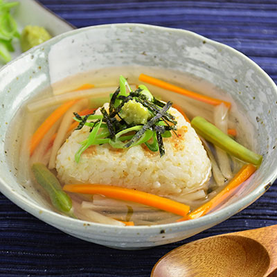 Zojirushi Recipe – <i>Yaki</i>-<i>Onigiri Chazuke</i> (Grilled Rice Ball Soup)