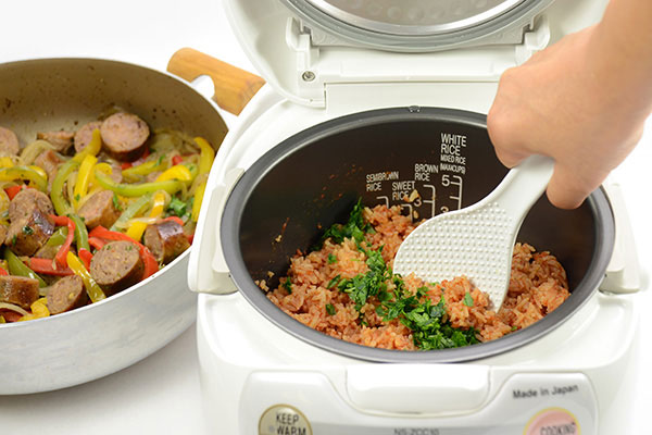 
              Italian Sausage and Peppers Over Tomato Rice Step 8
      	