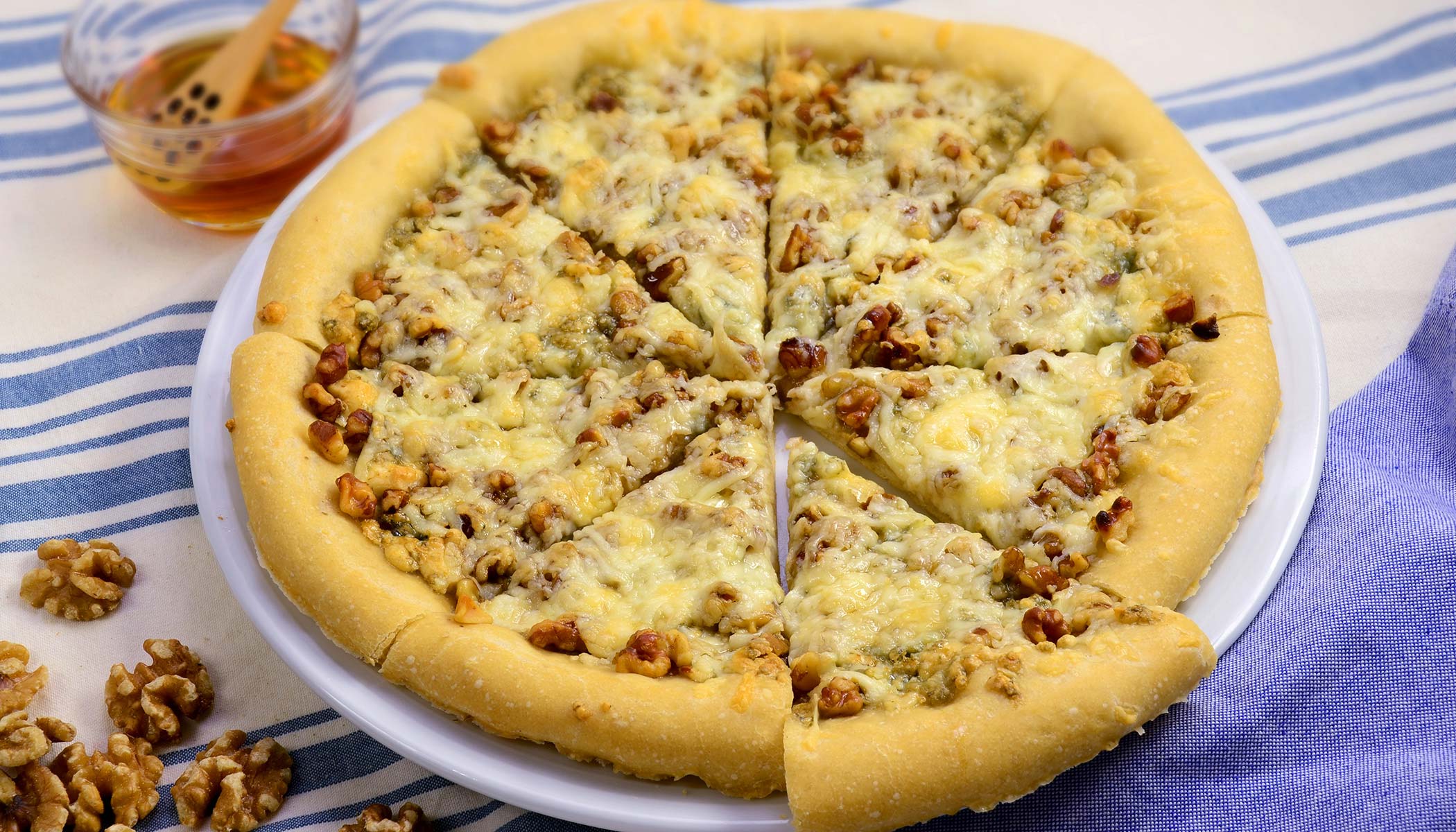 Zojirushi Recipe – Pizza - Gorgonzola & Honey (Thick Crust)