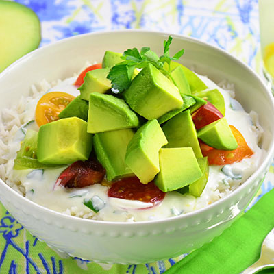 Zojirushi Recipe – Avocado Bowl with Yogurt Sauce