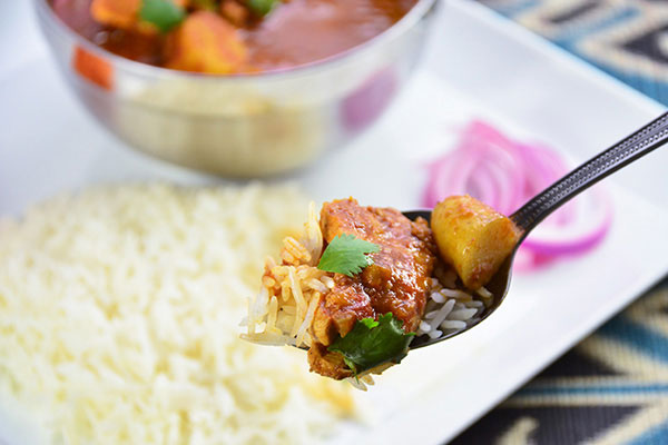 
              Chicken <i>Vindaloo</i> (Indian Chicken Curry) Step 11
      	