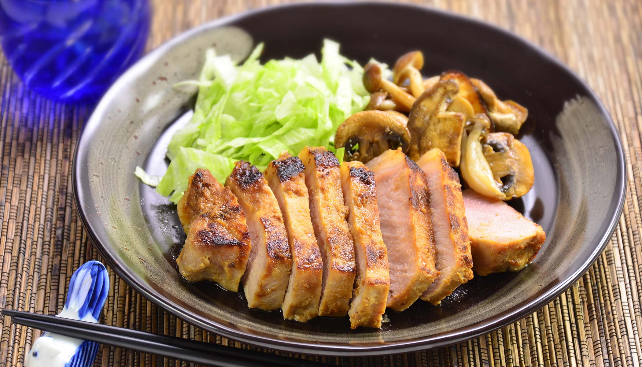 Zojirushi Recipe – <i>Miso</i> Garlic Pork & Mushroom Stir-Fry