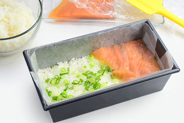 
              Smoked Salmon <i>Sushi</i> Style Step 4
      	