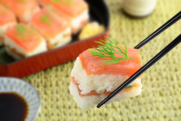 
              Smoked Salmon <i>Sushi</i> Style Step 8
      	