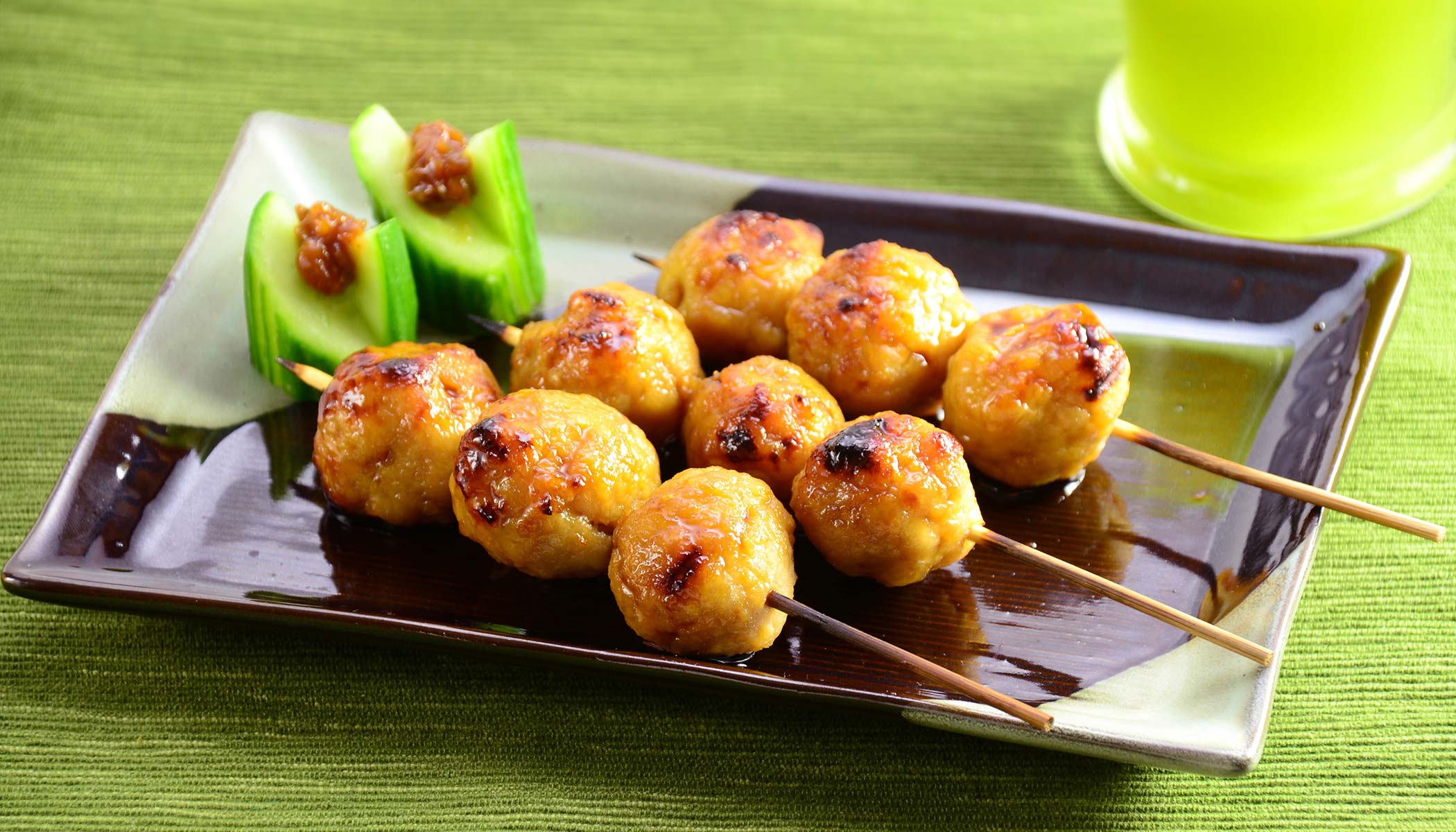 Zojirushi Recipe – Ground Chicken Skewers (<i>Tsukune</i>)