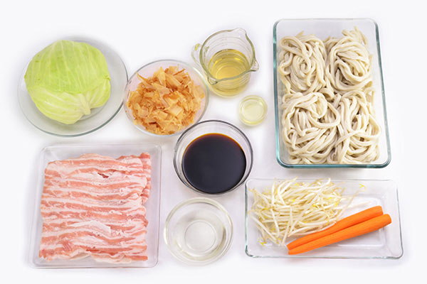 Stir-fried <i>Yaki Udon</i>  Ingredients