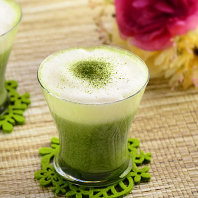 Zojirushi Recipe – Iced <i>Matcha</i> Creamy Latte