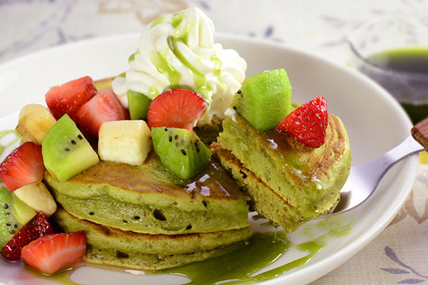 
              Thick Style <i>Matcha</i> Hotcakes Step 11
      	