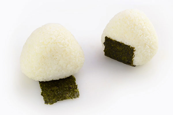 
              Classically Built <i>Onigiri</i> Step 7
      	