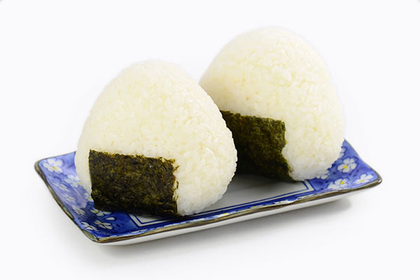 
              Classically Built <i>Onigiri</i> Step 8
      	