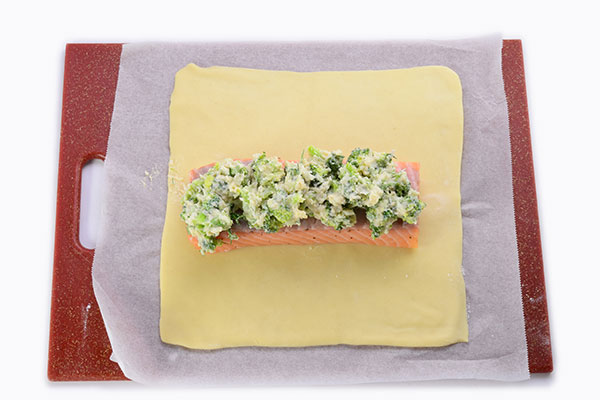 
              Broccoli Salmon Crescent Pocket Step 7
      	