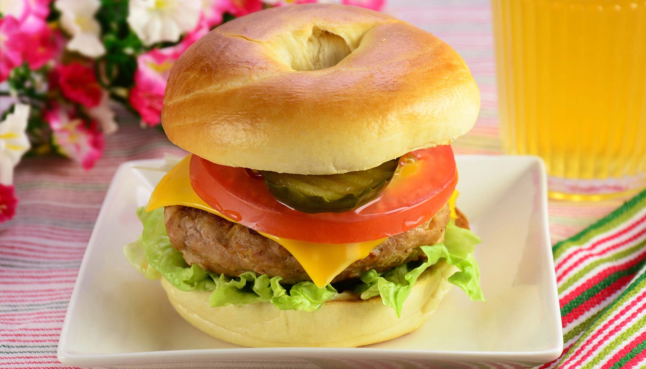 Zojirushi Recipe – Turkey Bagel Better Burger