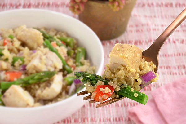 
              Quinoa and Chicken Super Salad Step 6
      	