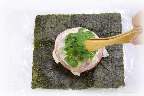 
              <i>Onigirazu</i> Rice Sandwich Step 6
      	