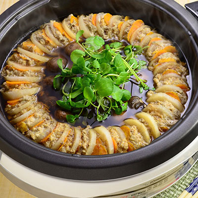 Zojirushi Recipe – <i>Daikon</i> Pork Layered Hot Pot