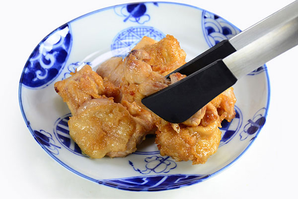 
              Chicken <i>Karaage</i> Step 8
      	