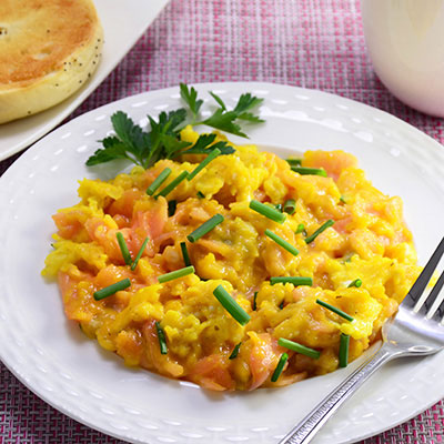 Zojirushi Recipe – Eggs and Lox Scramble