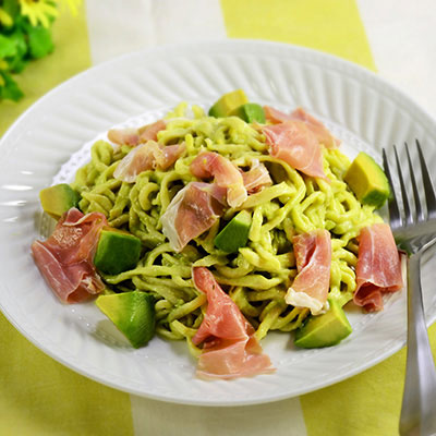 Zojirushi Recipe – Avocado Prosciutto Summer Pasta