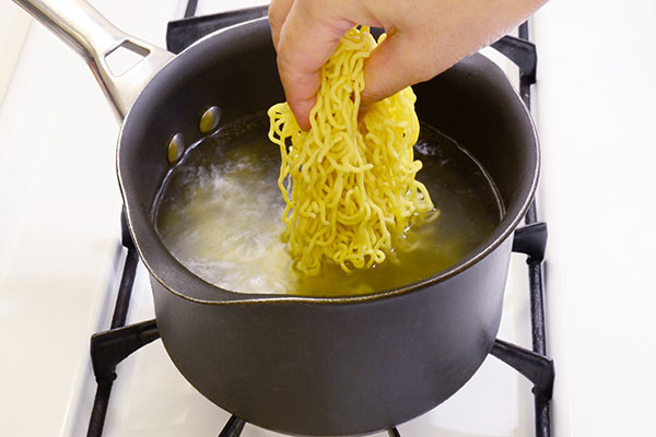 
              Chilled Out Ramen Salad Step 2
      	