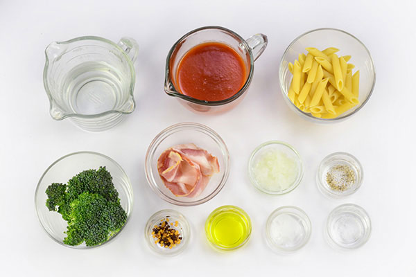 
            	Saucy Pasta  Ingredients
      	