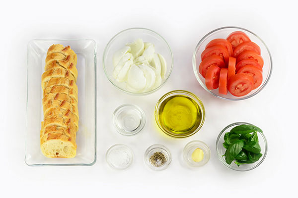 
            	Italian Caprese Toast  Ingredients
      	