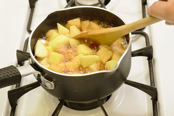 
              Apple Danish Step 2
      	