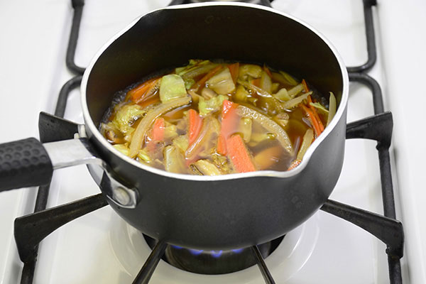 
              <i>Shiitake</i> Mushroom and Tofu Noodle Soup Step 6
      	